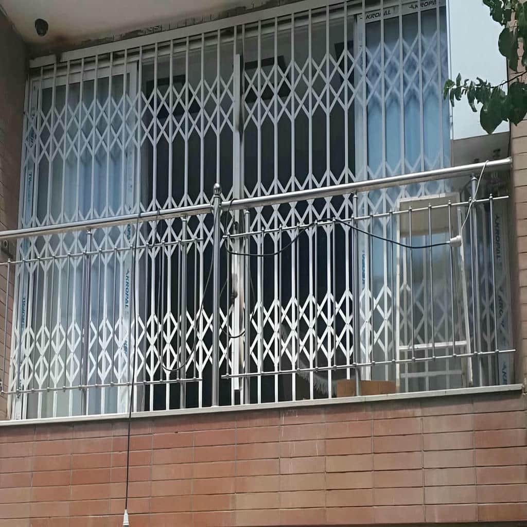 درب آکاردئونی ضد سرقت آپارتمان چهار لوزی با قفل مخفی