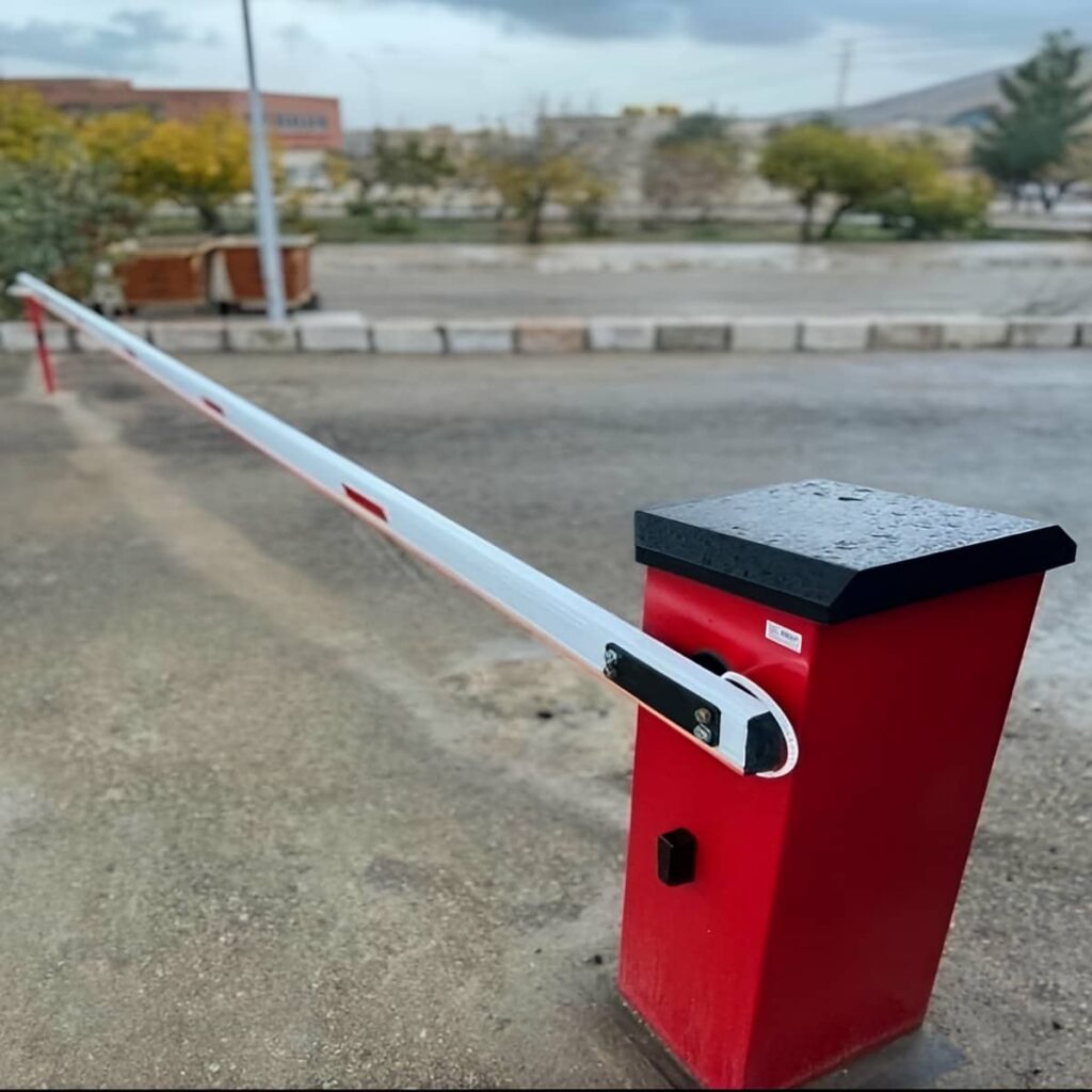 تولید راهبند پرتردد با بدنه فلزی مقاوم