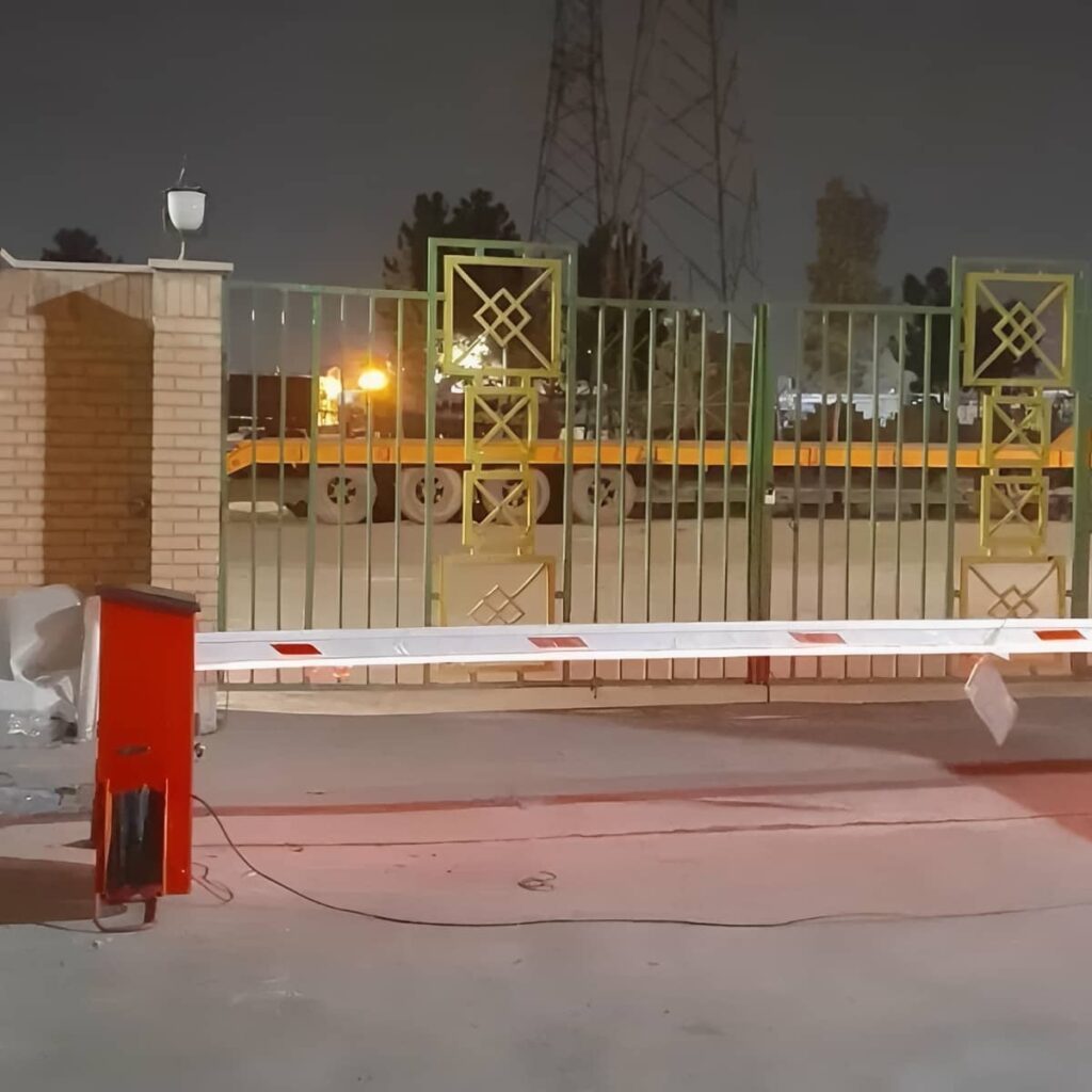 راهبند کنترل تردد برای عبور روان خودروهای مجاز