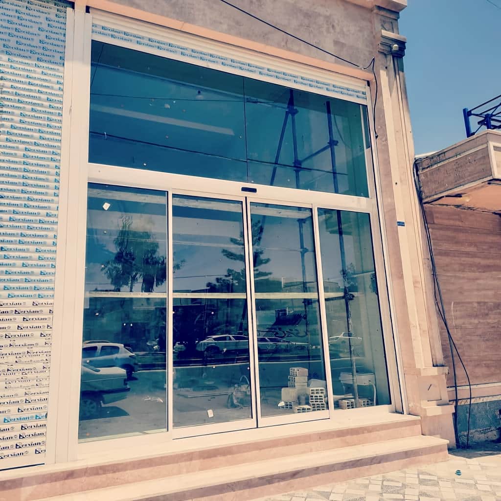 اپراتور درب شیشه ای کشویی با امنیت ورودی اپراتور درب شیشه ای کشویی با امنیت ورودی