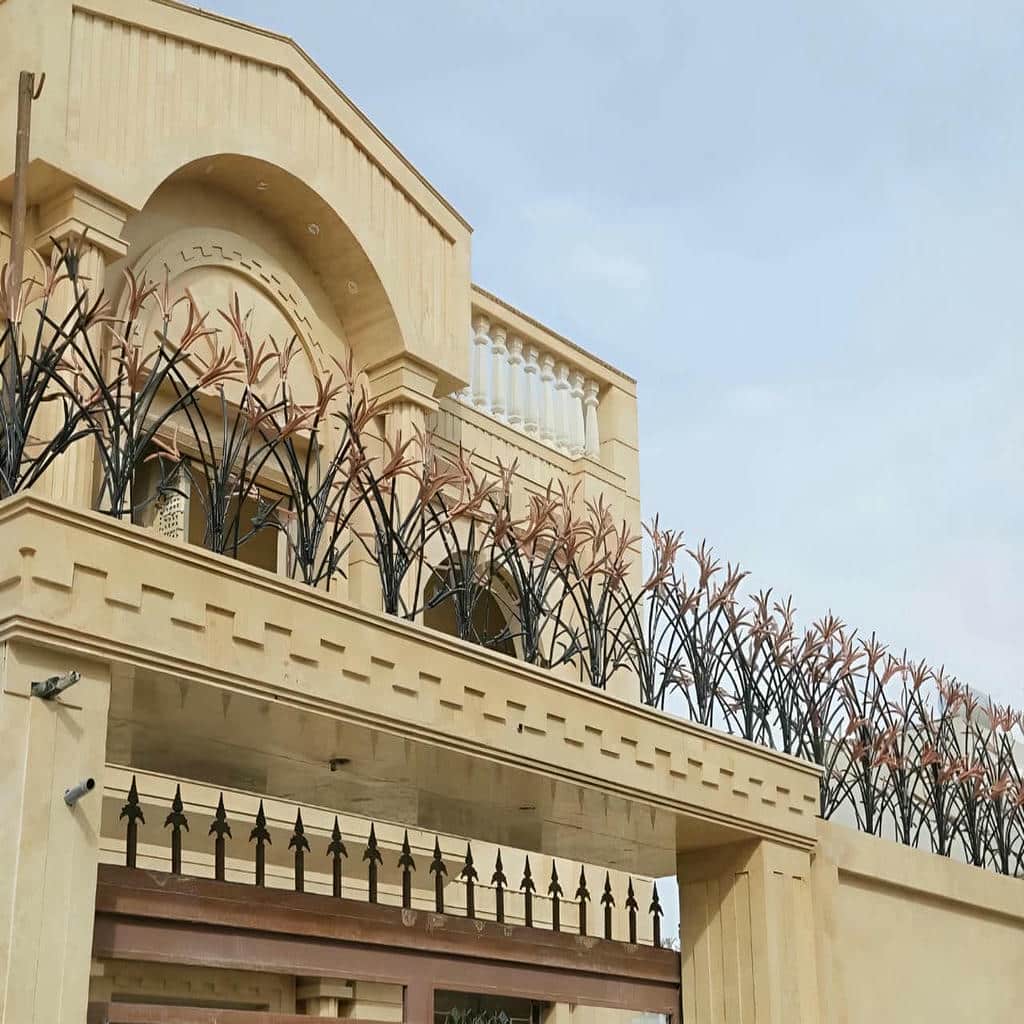 مدل آبشاری حفاظ دیوار حیاط برای رفتوآمد مطمئن مدل آبشاری حفاظ دیوار حیاط برای رفتوآمد مطمئن