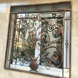 10 طرح حفاظ پنجره آپارتمان طبقات پایین