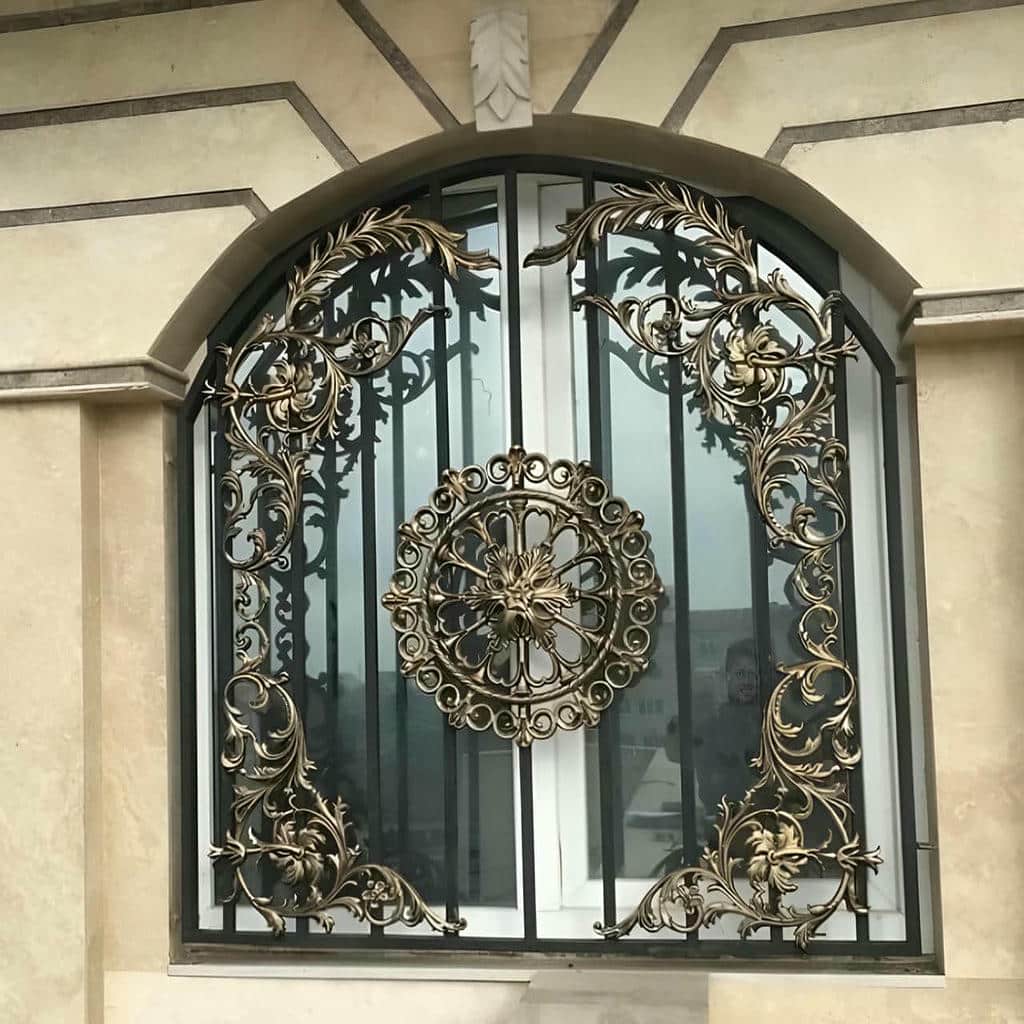 نصب حفاظ پنجره جای گلدان دار روی زیرسازی مقاوم نصب حفاظ پنجره جای گلدان دار روی زیرسازی مقاوم