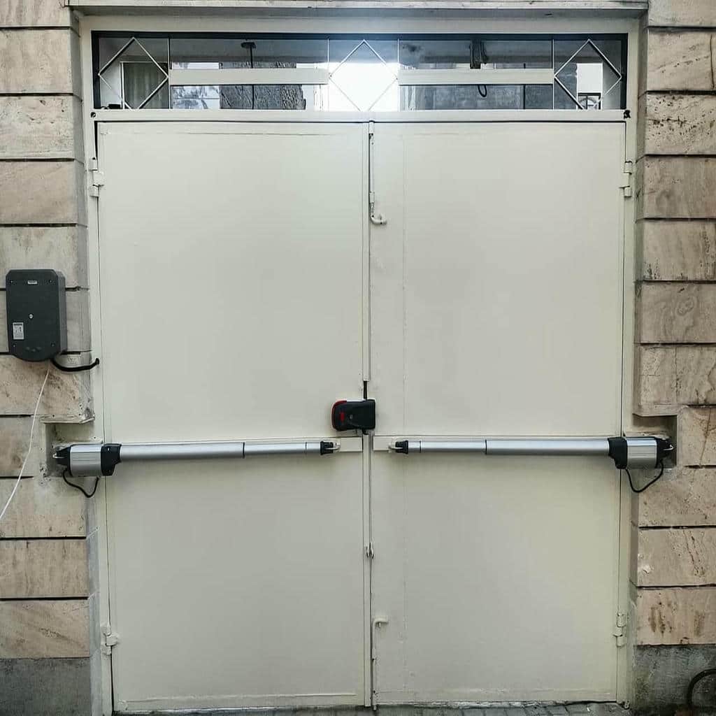 اجرای جک درب پارکینگ الکترومکانیک خانگی با فتوسل ایمن