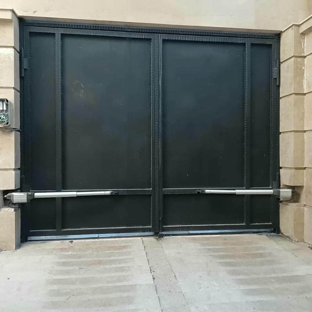 جک درب پارکینگ ایرانی بازویی برای کنترل امن رفتوآمد جک درب پارکینگ ایرانی بازویی برای کنترل امن رفتوآمد