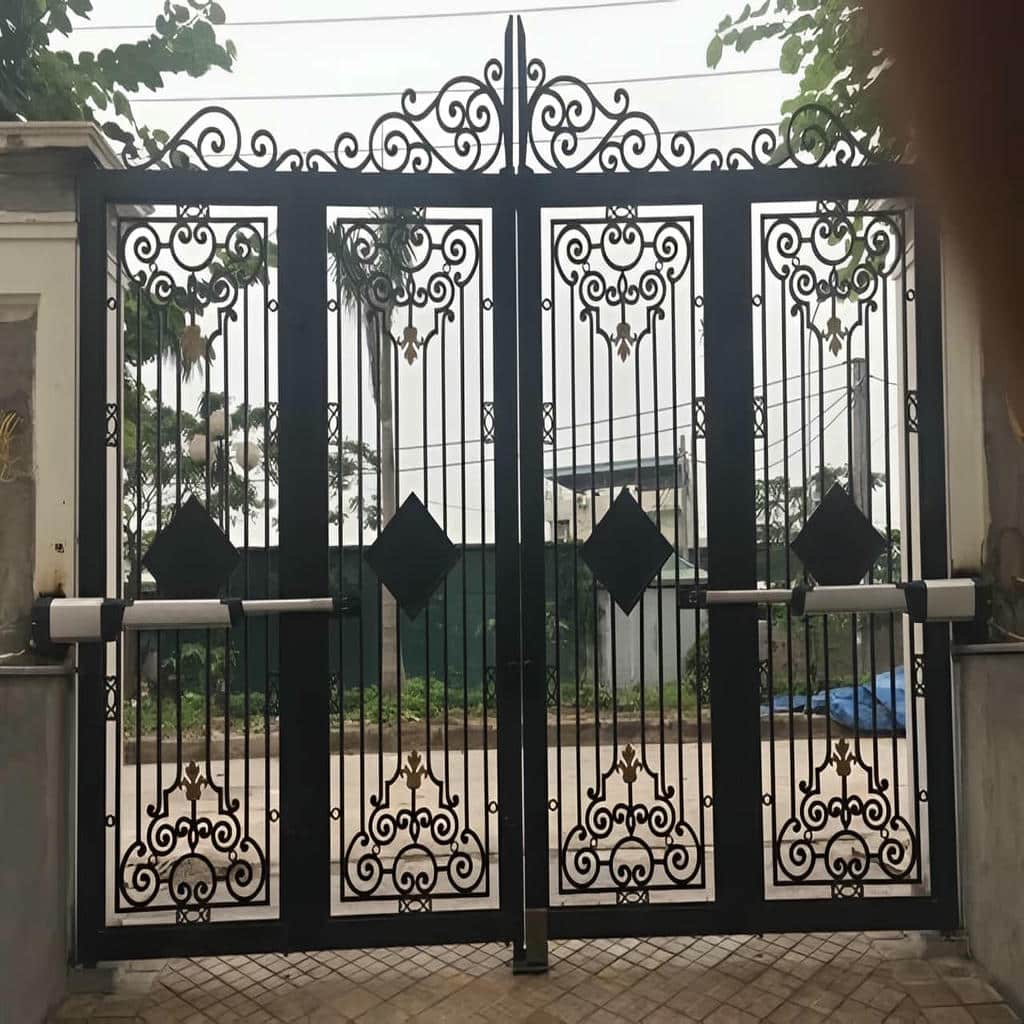 نصب جک ریلی پارکینگ کشویی با ریل تراز و حرکت روان نصب جک ریلی پارکینگ کشویی با ریل تراز و حرکت روان
