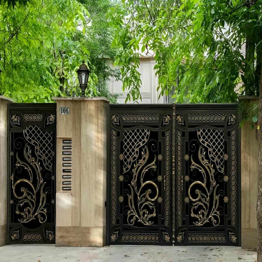 خرید درب پارکینگ کشویی محوطه با امنیت بالا