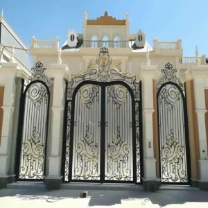 10 مدل درب حیاط پانل دار