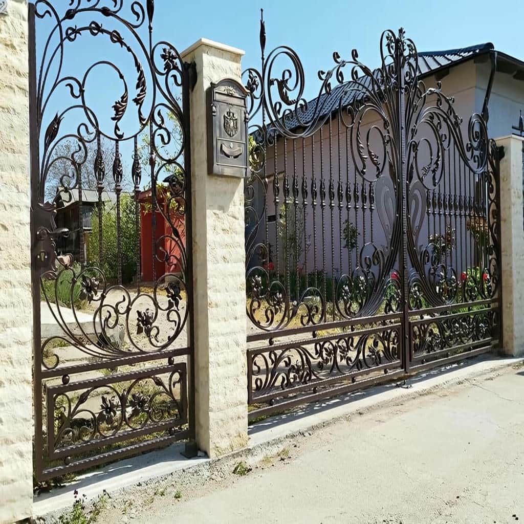 خرید درب حیاط کشویی ریل زمینی با قفل مطمئن