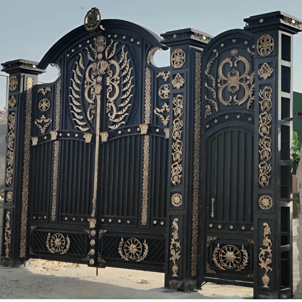 اجرای درب آهنی قاب دار با کنترل دسترسی