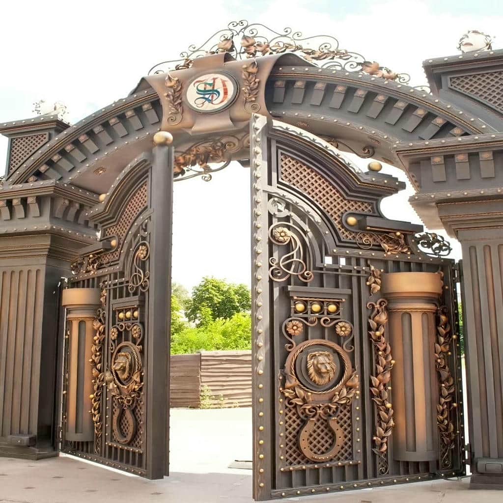 درب پارکینگ پروفیلی عمودی با دسترسی کنترل‌شده