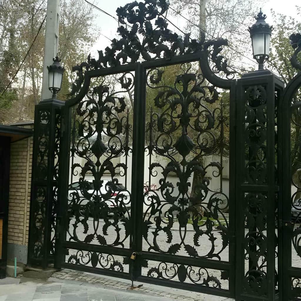 قیمت درب ویلایی ورق پانچ سفارشی