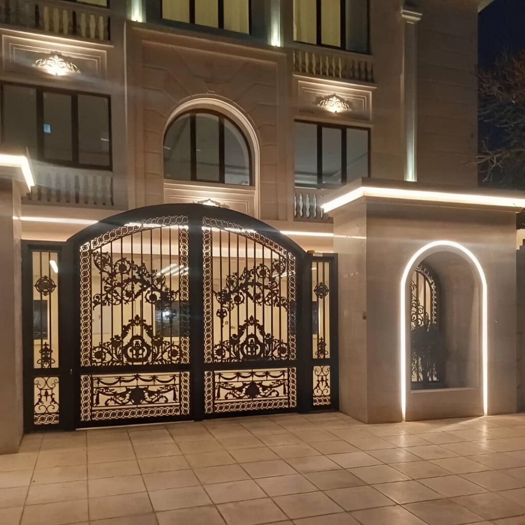 خرید درب پارکینگ برش لیزری طرح هندسی
