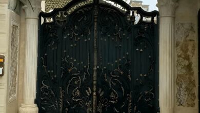 12 مدل درب پارکینگ فرفورژه نمای رومی