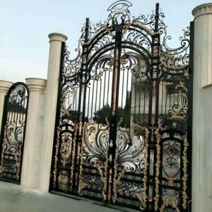 8 مدل درب حیاط قاب فلزی