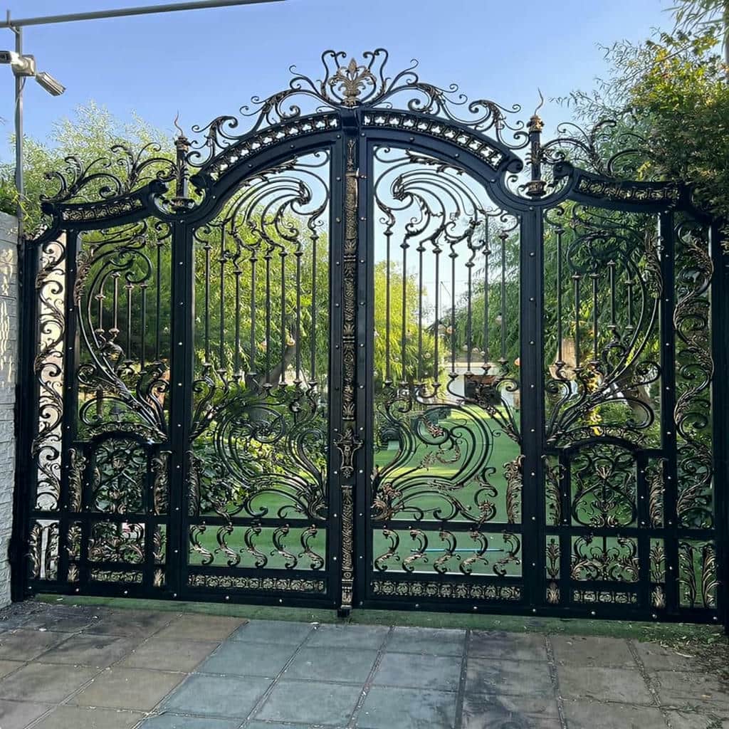 خرید درب حیاط نمای آجری تمامورق خرید درب حیاط نمای آجری تمامورق