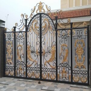 7 مدل درب ویلایی فرفورژه نمای رومی