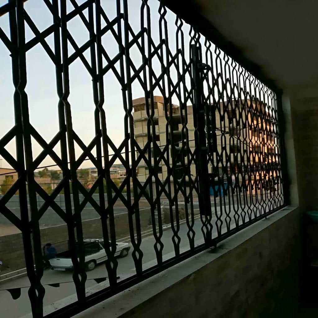 گارد کشویی ورودی مسکونی