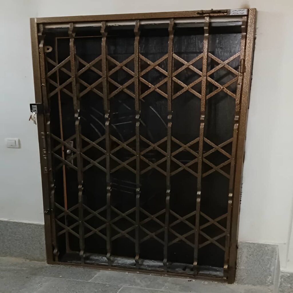 حفاظ ضربدری ورودی آپارتمان حفاظ ضربدری ورودی آپارتمان