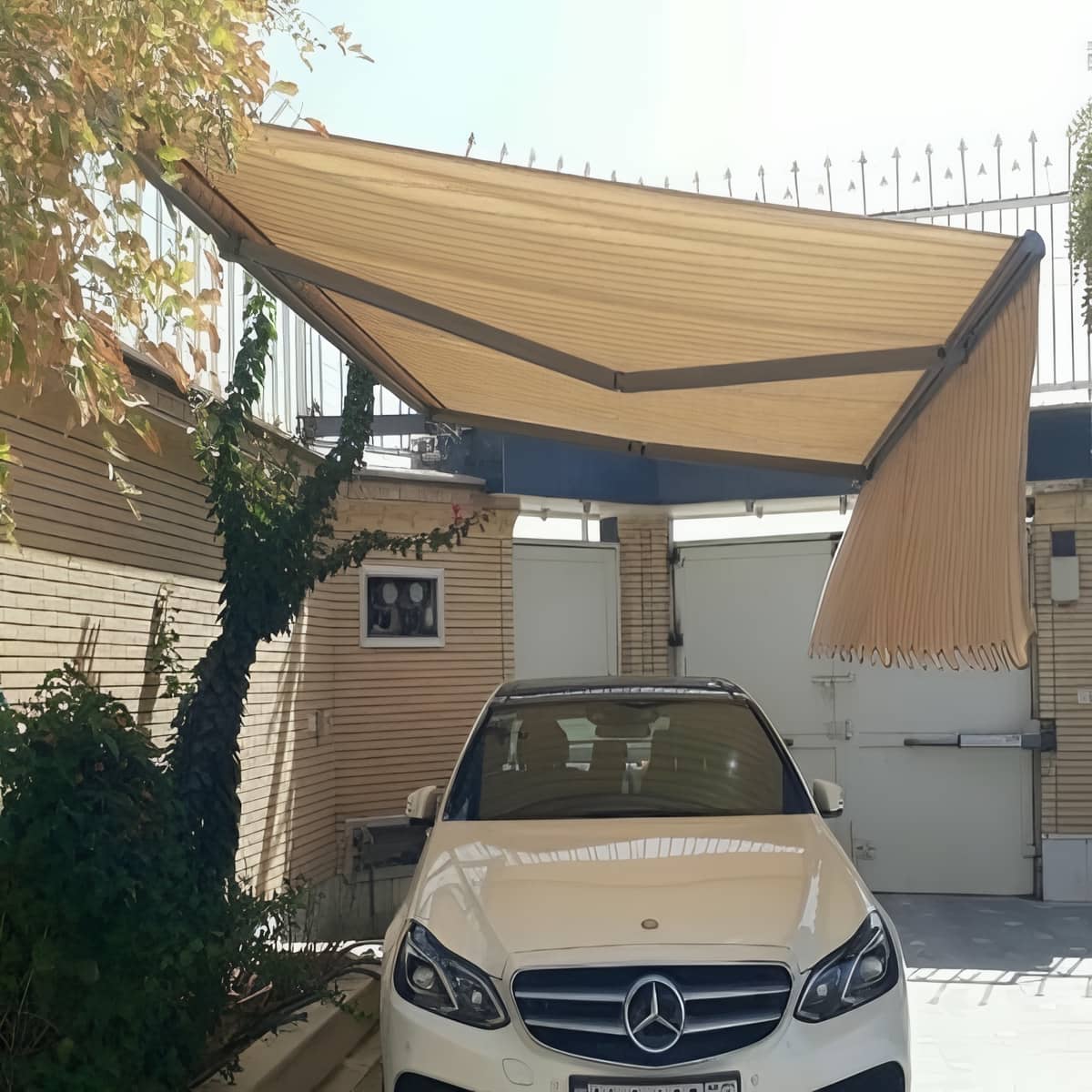 سایبان بالکن سفارشی نمای بازسازی شده مرکز فروش سایبان بالکن سفارشی مناسب بازسازی ساختمان های قدیمی