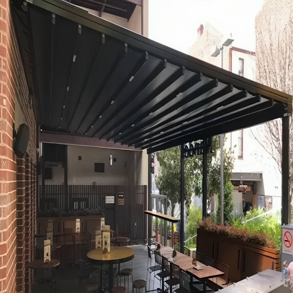 سایبان برقی ورودی مغازه