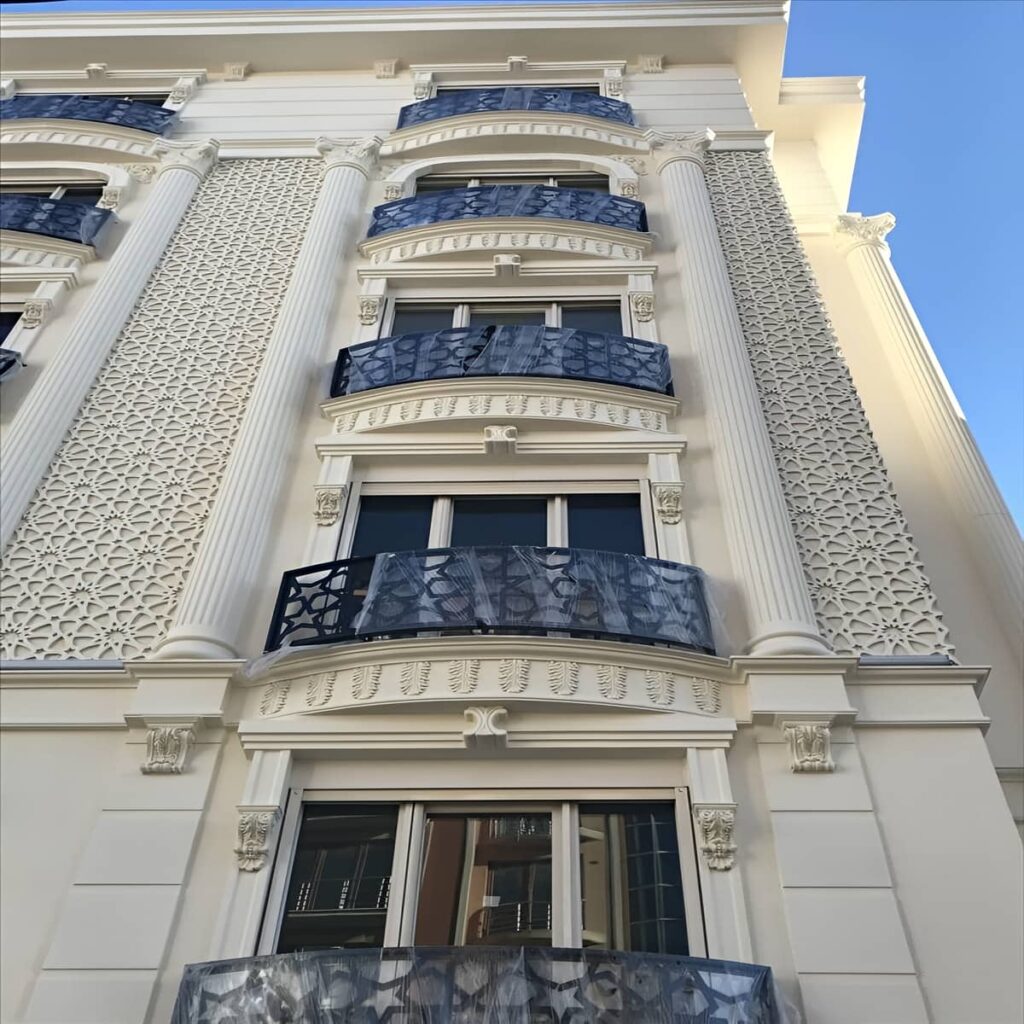 نرده فلزی بالکن مقاوم