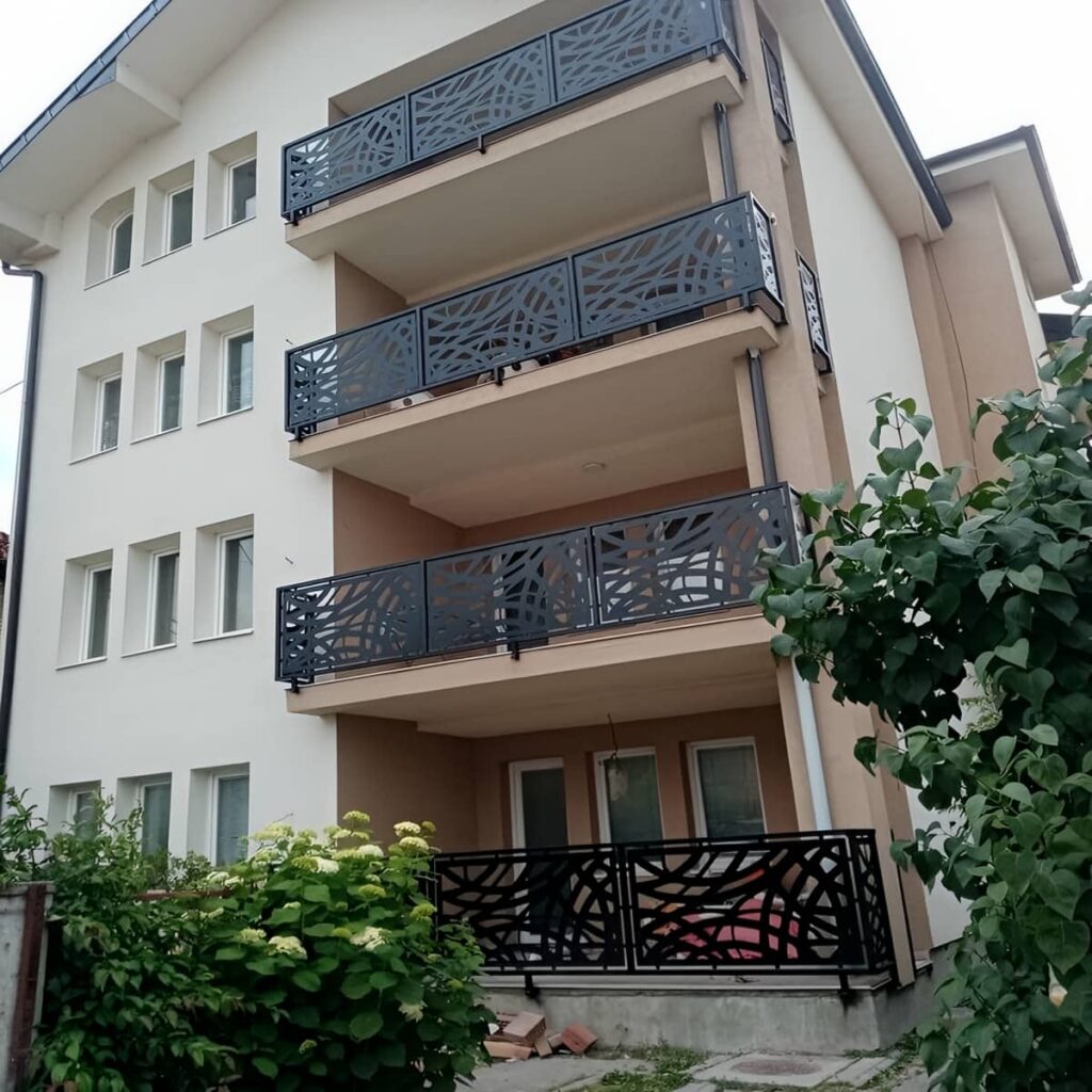 هندریل چوبی راه پله