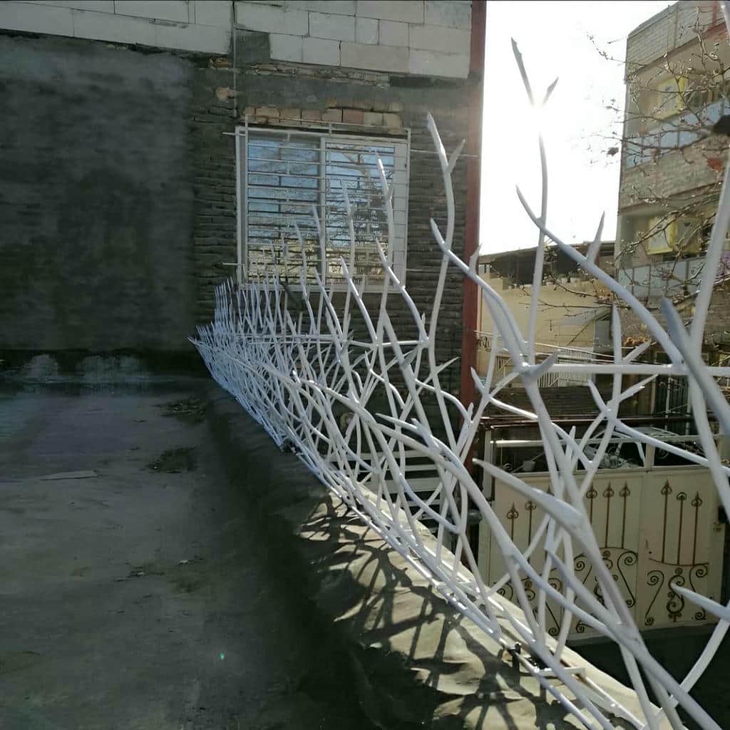 حفاظ لیلیوم نمای ساختمان