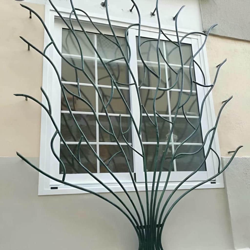سازه فلزی ابعاد اختصاصی