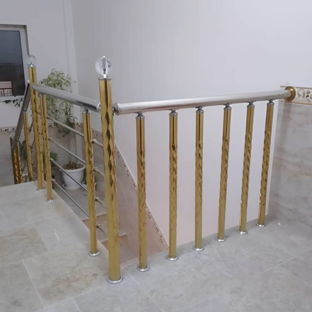 نرده تراس فلزی مقاوم