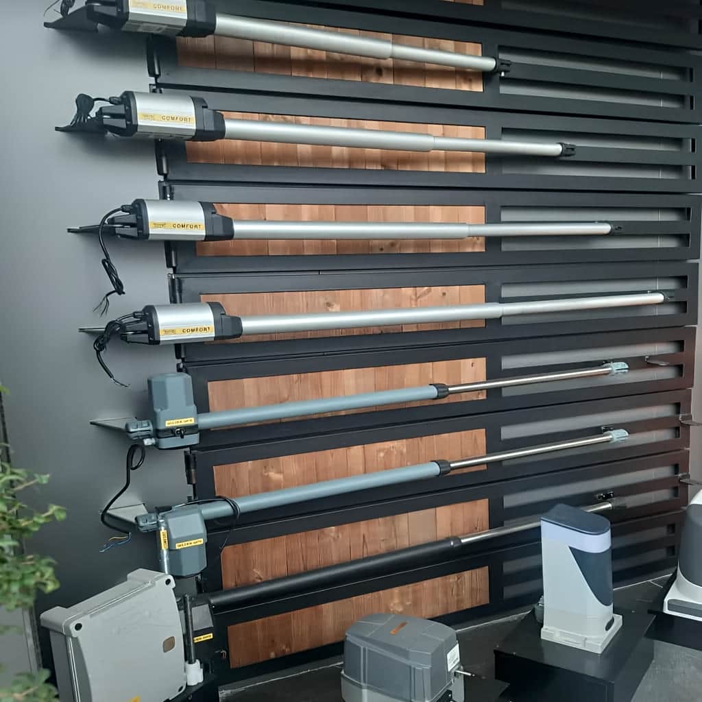 مرکز عرضه جک درب پارکینگ برای خانه و آپارتمان