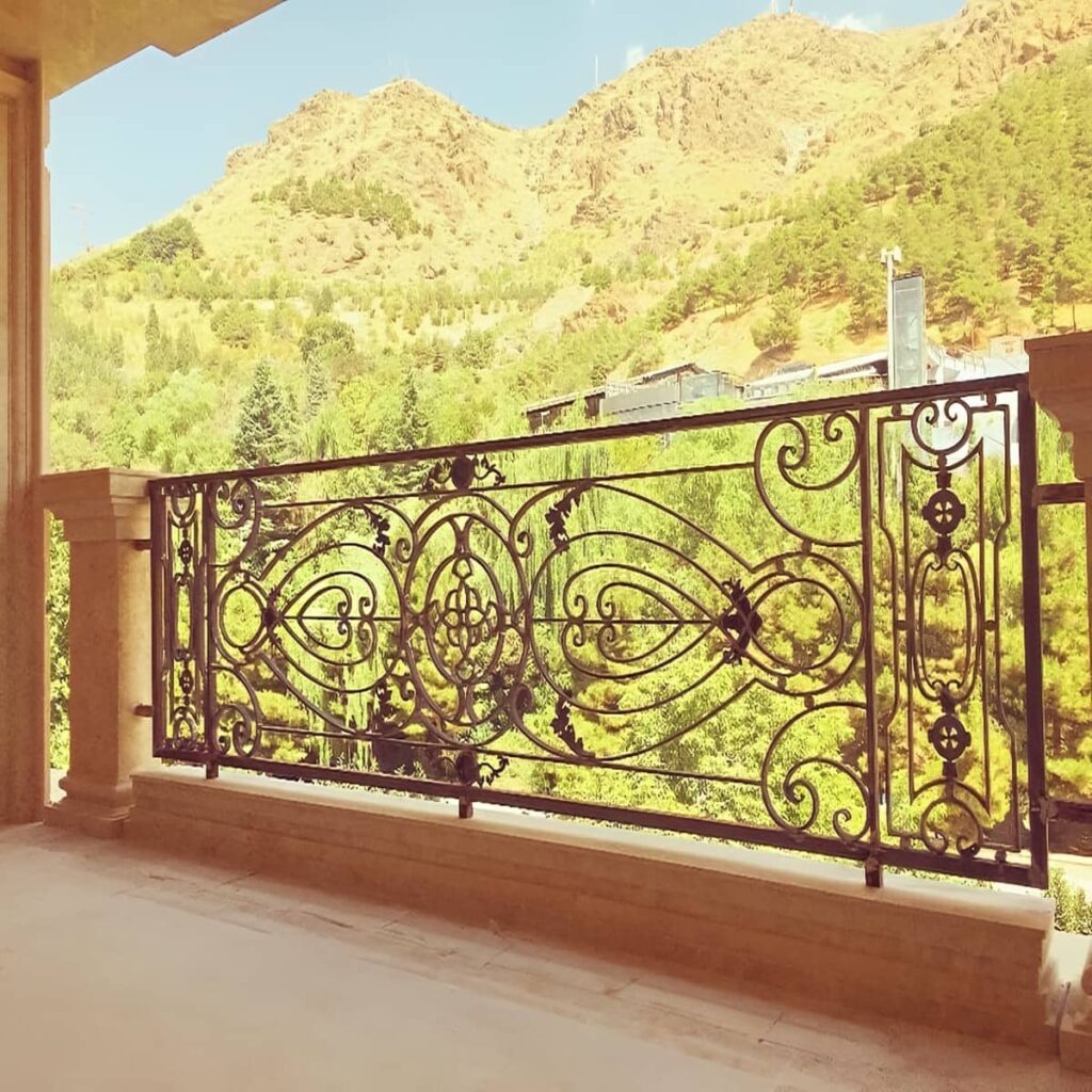 نرده بالکن ابعاد اختصاصی