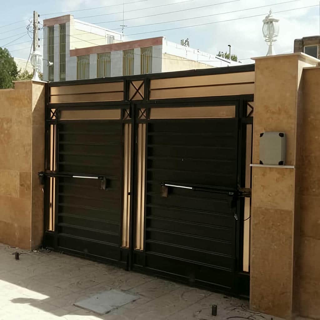 جک بازویی پارکینگ در استان سیستان و بلوچستان با بازوی نقره ای