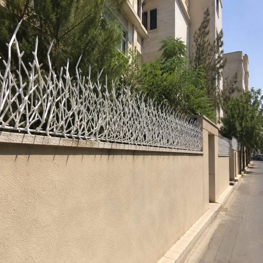 حفاظ دیوار شاخ گوزنی در استان کهگیلویه و بویراحمد