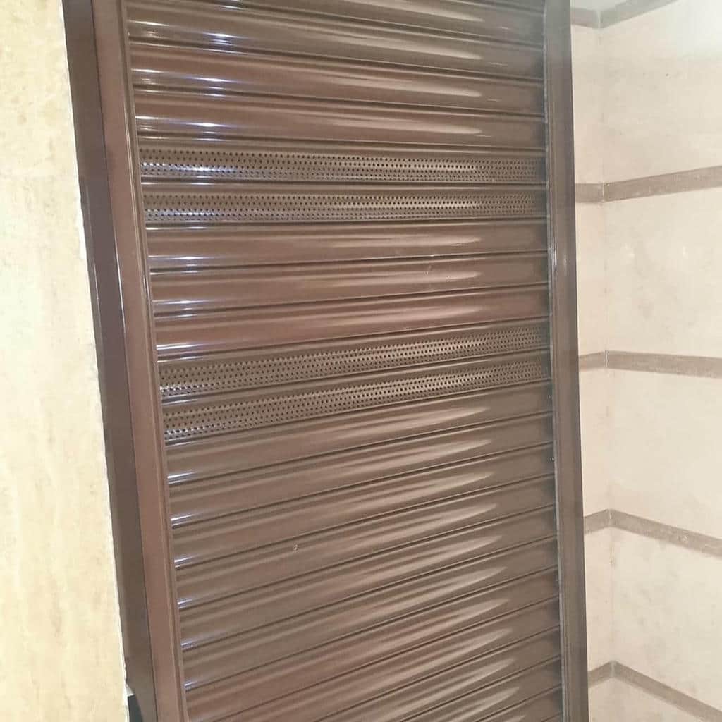 کرکره اتوماتیک تیغه فوم دار خاکستری در بندرعباس