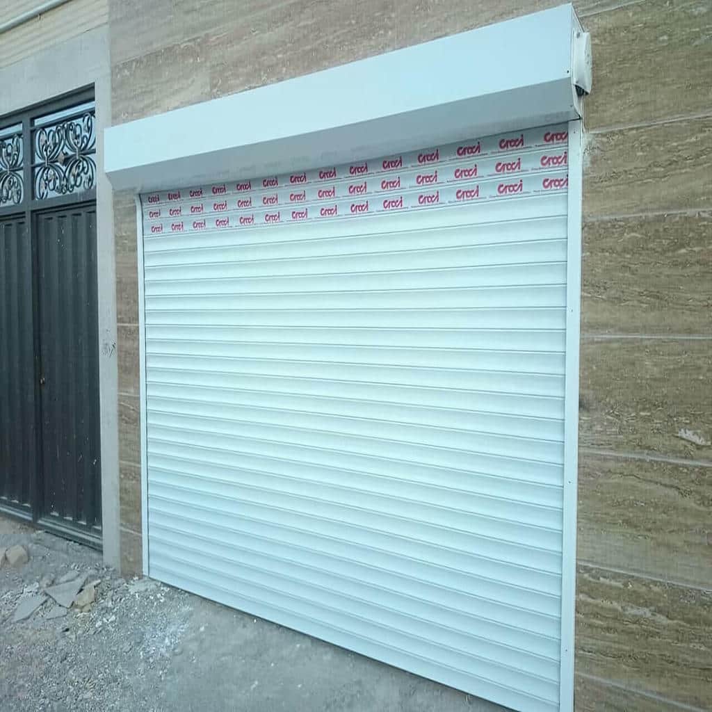 کرکره برقی سفارشی دهانه عریض در استان فارس کرکره برقی سفارشی دهانه عریض در استان فارس