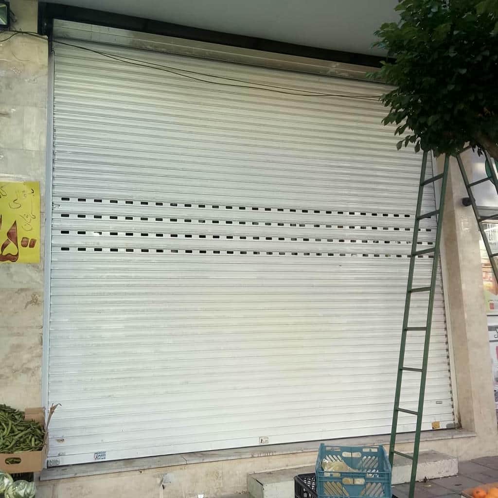 کرکره برقی سفارشی دهانه عریض در مشهد کرکره برقی سفارشی دهانه عریض در مشهد