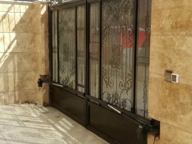 جک درب پارکینگ بازویی در استان آذربایجان غربی مرکز تخصصی فروش جک درب پارکینگ در استان آذربایجان غربی