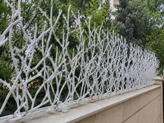 حفاظ دیوار شاخ گوزنی فلزی در استان چهارمحال و بختیاری مرکز تخصصی فروش حفاظ دیوار در استان چهارمحال و بختیاری