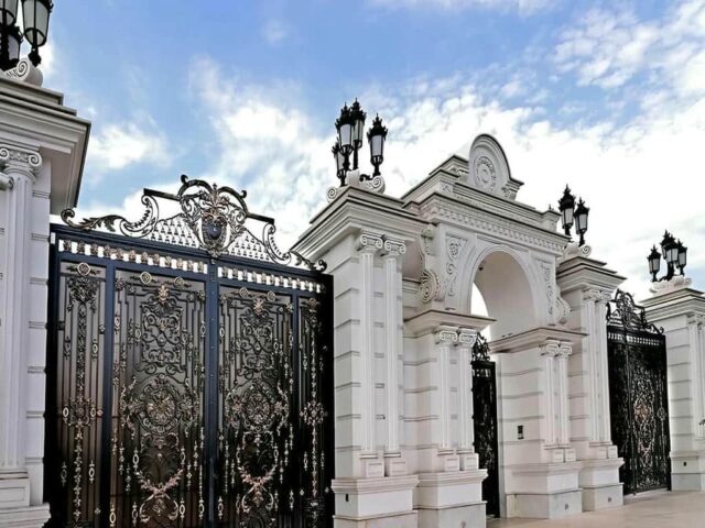 مرکز تخصصی فروش درب حیاط در بوشهر و حومه