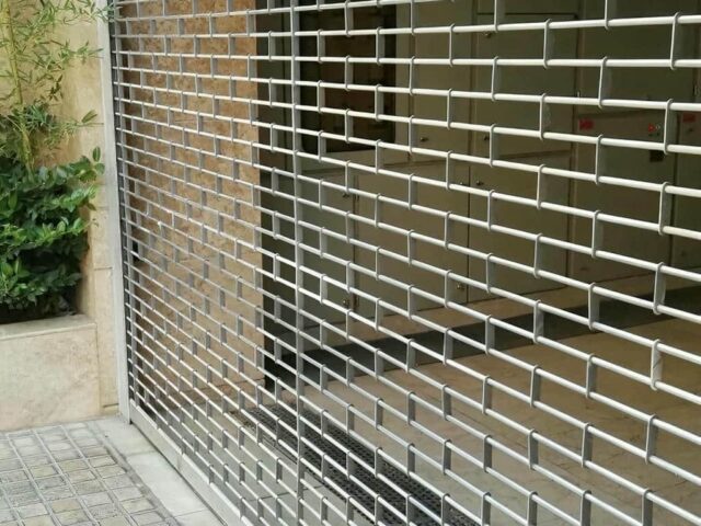 کرکره برقی آلومینیومی نقره ای بوشهر مرکز تخصصی فروش کرکره برقی در بوشهر و حومه